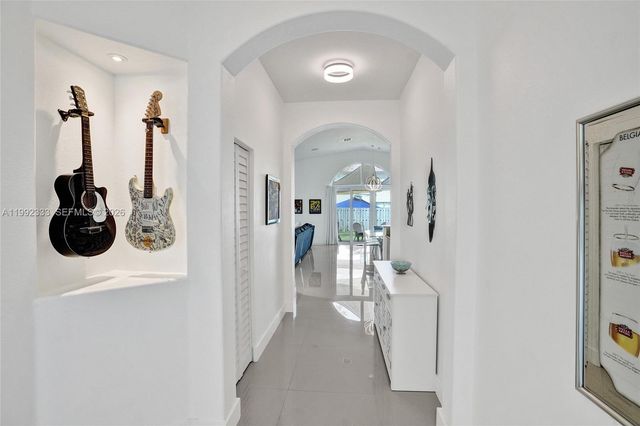 23112 SW 104th Ct, Cutler Bay, FL 33190