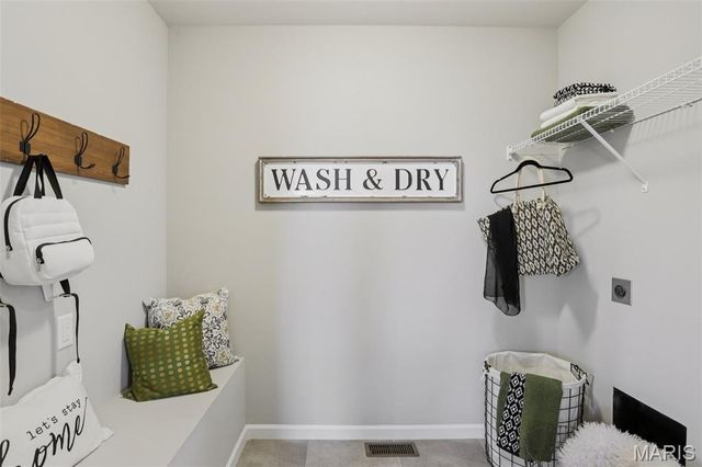 811 Yosemite Court, Troy, MO 63379