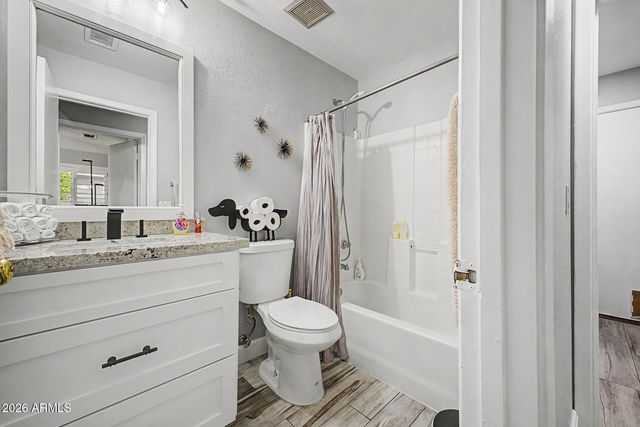 12421 N 42ND Drive, Phoenix, AZ 85029