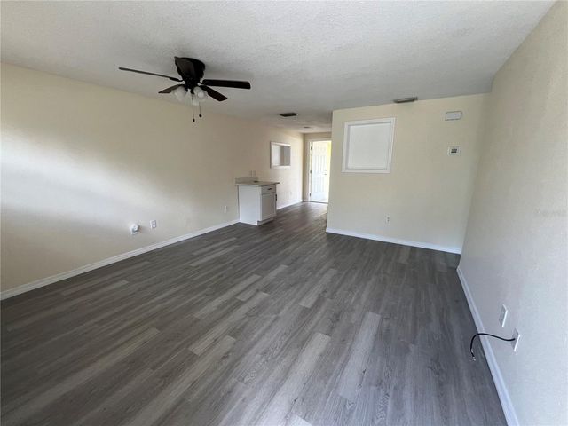 275 PINEAPPLE STREET 1, Englewood, FL 34223