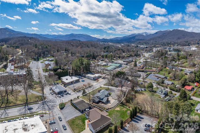 1159 N Main Street, Waynesville, NC 28786