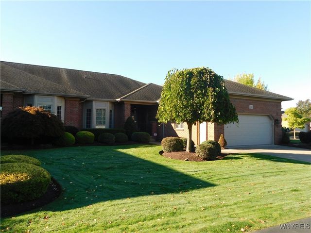 140 Hampton Hill Drive, Amherst, NY 14221