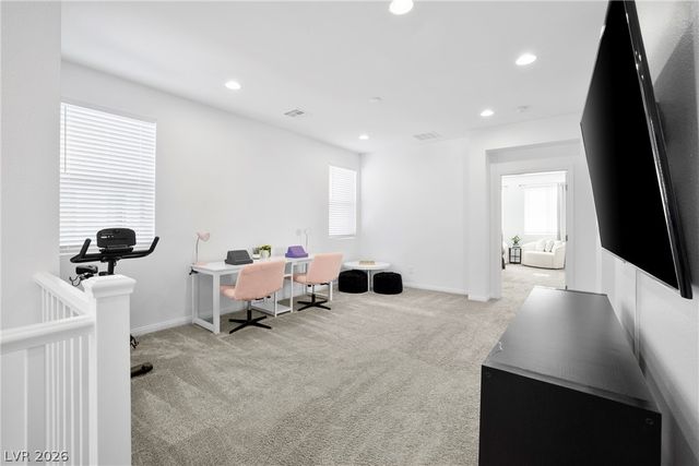 8053 Foxfield Springs Street, Las Vegas, NV 89166