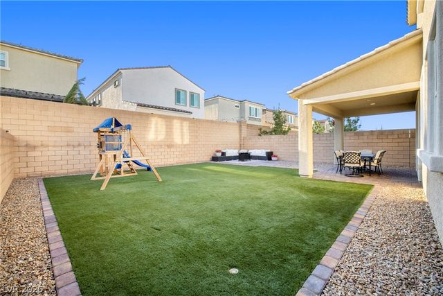 8053 Foxfield Springs Street, Las Vegas, NV 89166