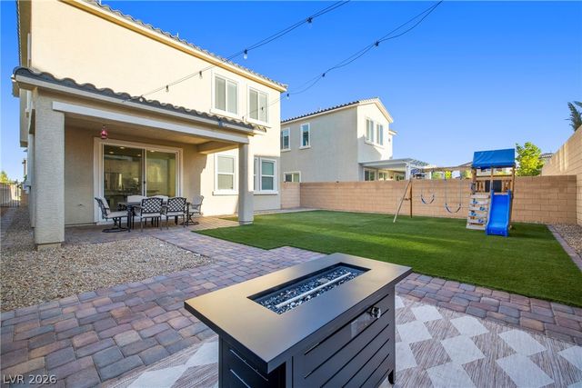 8053 Foxfield Springs Street, Las Vegas, NV 89166
