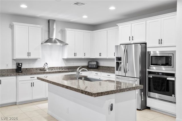 8053 Foxfield Springs Street, Las Vegas, NV 89166