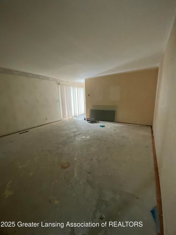 1902 Windsor Lane, Flint, MI 48507