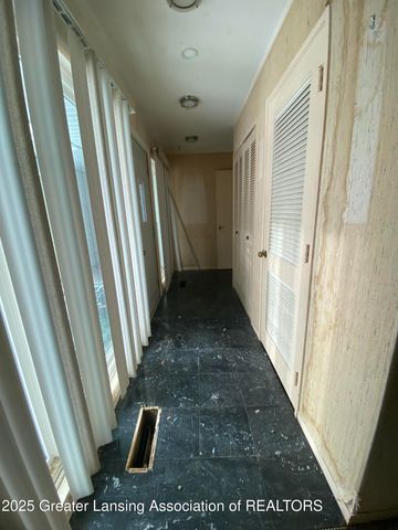 1902 Windsor Lane, Flint, MI 48507