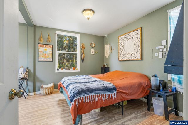 28780 Santiam Hwy, Sweet Home, OR 97386