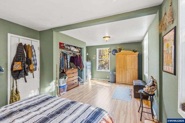 28780 Santiam Hwy, Sweet Home, OR 97386