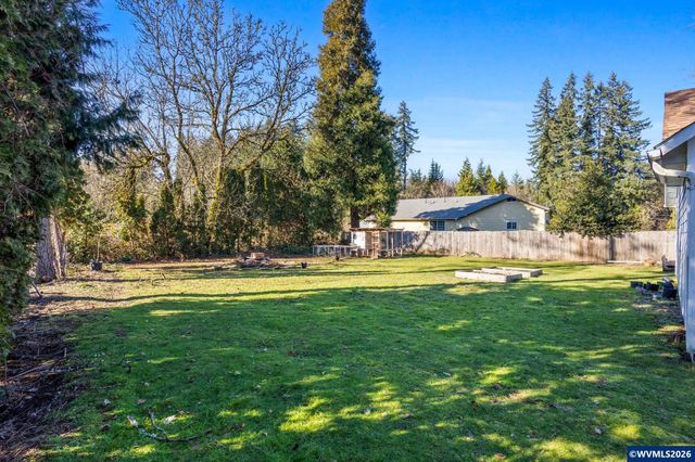 28780 Santiam Hwy, Sweet Home, OR 97386