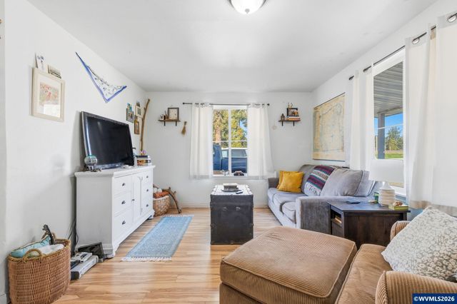 28780 Santiam Hwy, Sweet Home, OR 97386