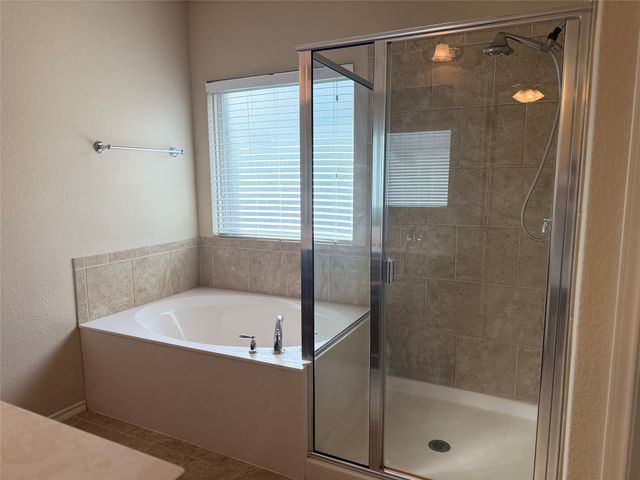 1220 Scott Drive, Weatherford, TX 76087