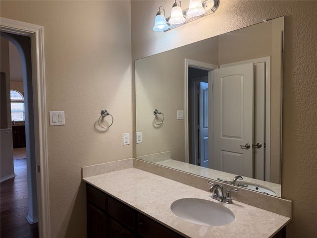 1220 Scott Drive, Weatherford, TX 76087