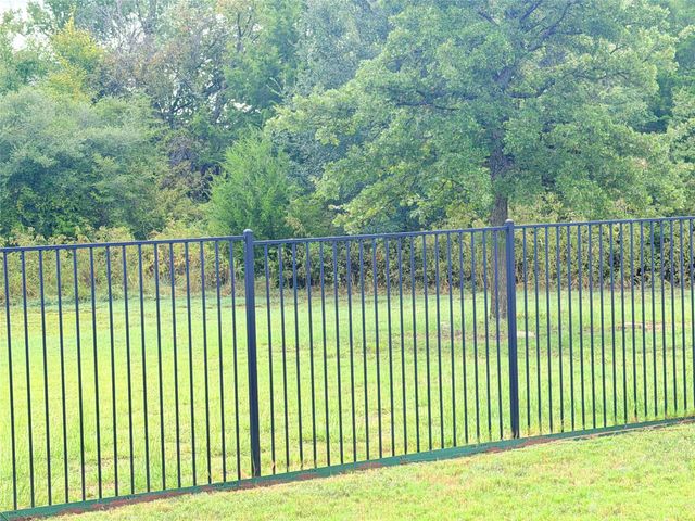 1220 Scott Drive, Weatherford, TX 76087