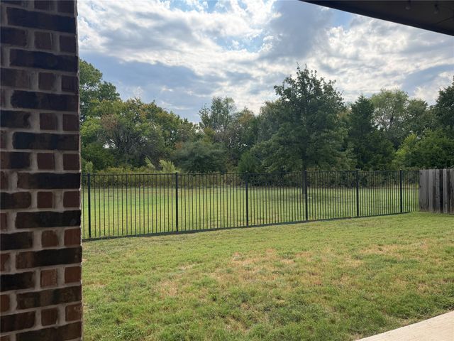 1220 Scott Drive, Weatherford, TX 76087