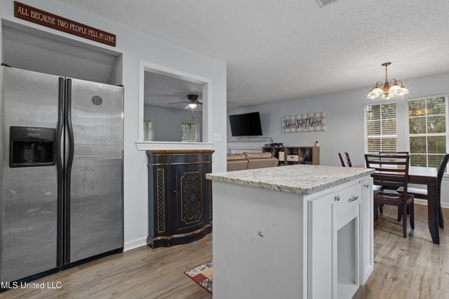 3111 Cormorant Street, Gautier, MS 39553