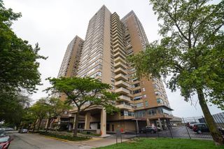 6301 N Sheridan Road 9V, Chicago, IL 60660