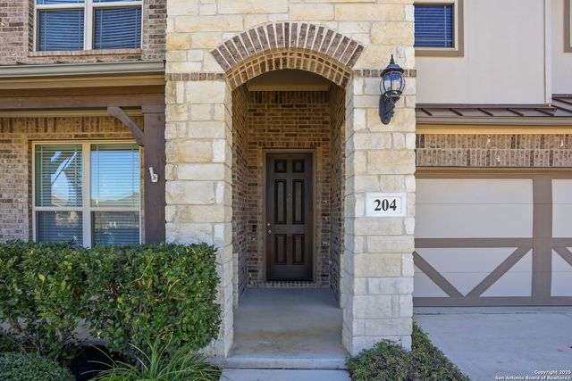 204 Tiltwood Ct, Boerne, TX 78006