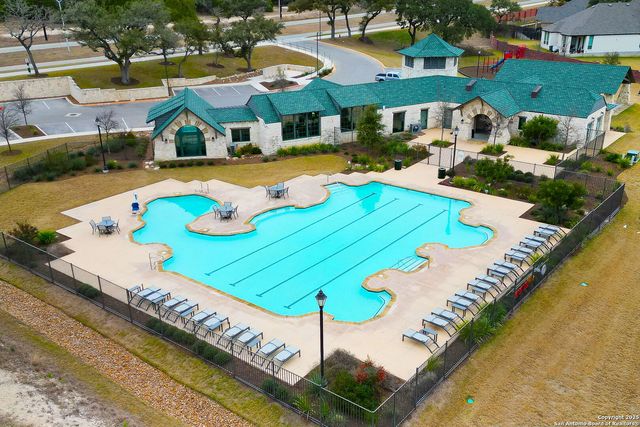 204 Tiltwood Ct, Boerne, TX 78006