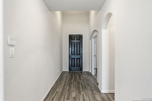 204 Tiltwood Ct, Boerne, TX 78006