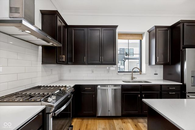 445 Mariposa Trail, Carmel, IN 46032