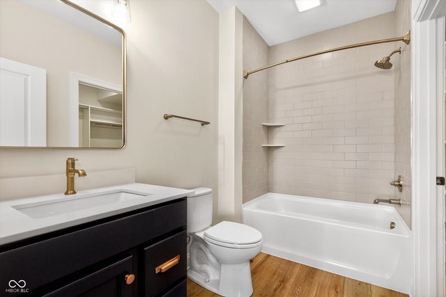 445 Mariposa Trail, Carmel, IN 46032