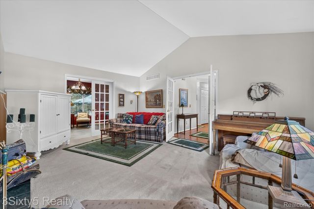 19149 Red Oak Lane, Brownstown Charter Township, MI 48193
