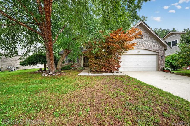 19149 Red Oak Lane, Brownstown Charter Township, MI 48193