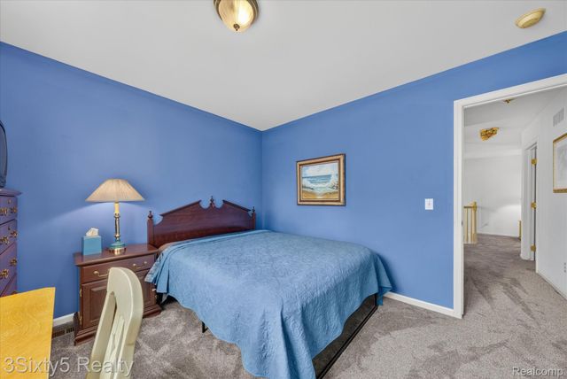 19149 Red Oak Lane, Brownstown Charter Township, MI 48193