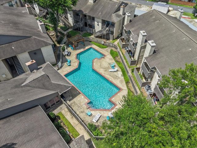 1900 Bay Area Boulevard 192, Houston, TX 77058