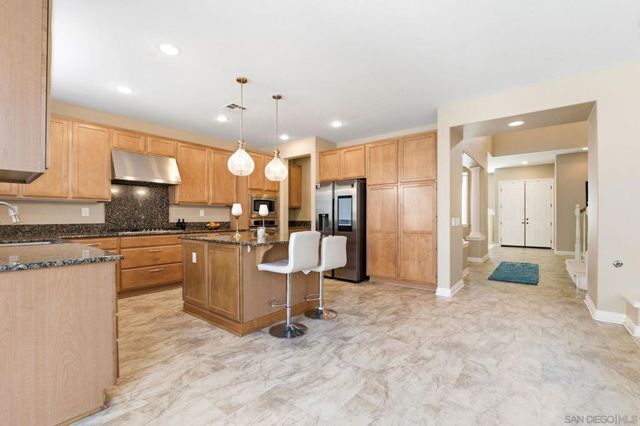24102 Madeira Ln, Murrieta, CA 92562