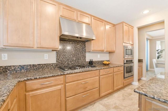 24102 Madeira Ln, Murrieta, CA 92562