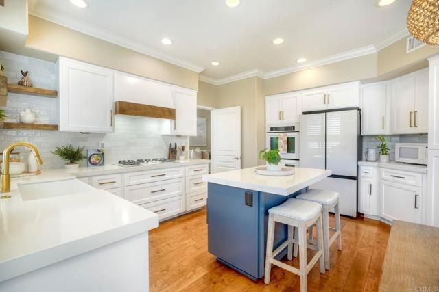 727 Pebble Beach Drive, San Marcos, CA 92069