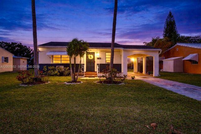 2820 Fletcher St, Hollywood, FL 33020