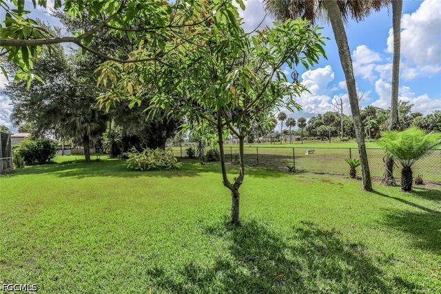 1711 Golfside Village DR, Lehigh Acres, FL 33936