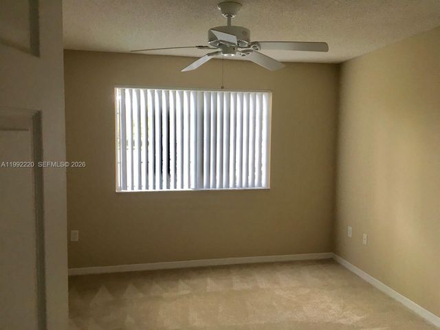 4175 N Haverhill Rd 906, West Palm Beach, FL 33417