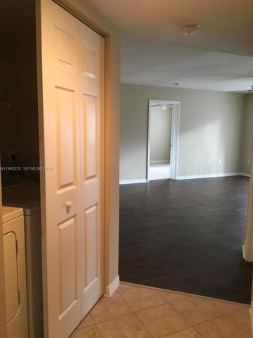 4175 N Haverhill Rd 906, West Palm Beach, FL 33417