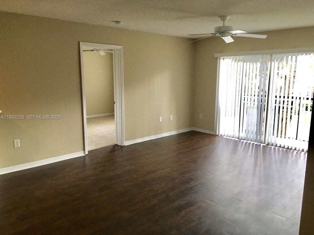 4175 N Haverhill Rd 906, West Palm Beach, FL 33417