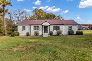 3094 Williamsport Pike, Columbia, TN 38401