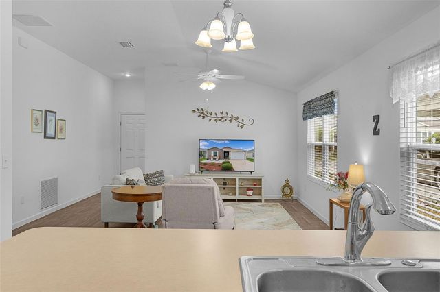 1352 MARYBETH LANE, The Villages, FL 32163