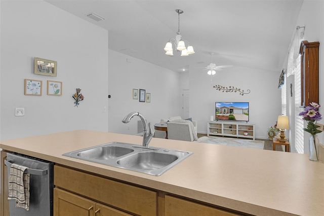 1352 MARYBETH LANE, The Villages, FL 32163
