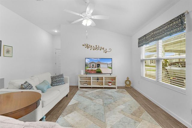 1352 MARYBETH LANE, The Villages, FL 32163