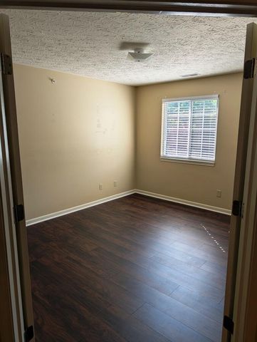 561 Napa Valley Lane, 10, Fort Mitchell, KY 41017