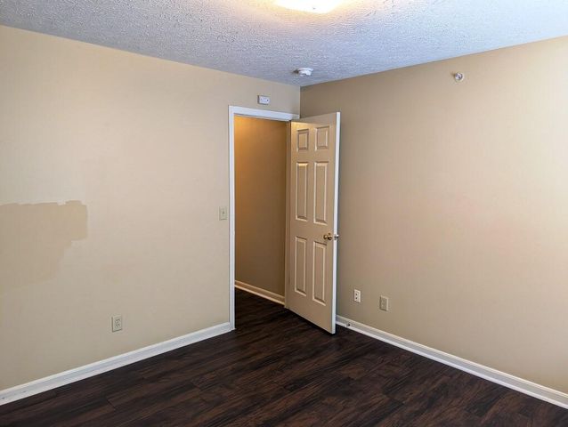 561 Napa Valley Lane, 10, Fort Mitchell, KY 41017