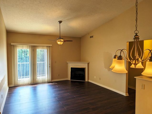 561 Napa Valley Lane, 10, Fort Mitchell, KY 41017