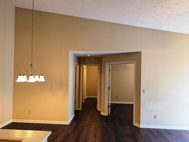 561 Napa Valley Lane, 10, Fort Mitchell, KY 41017