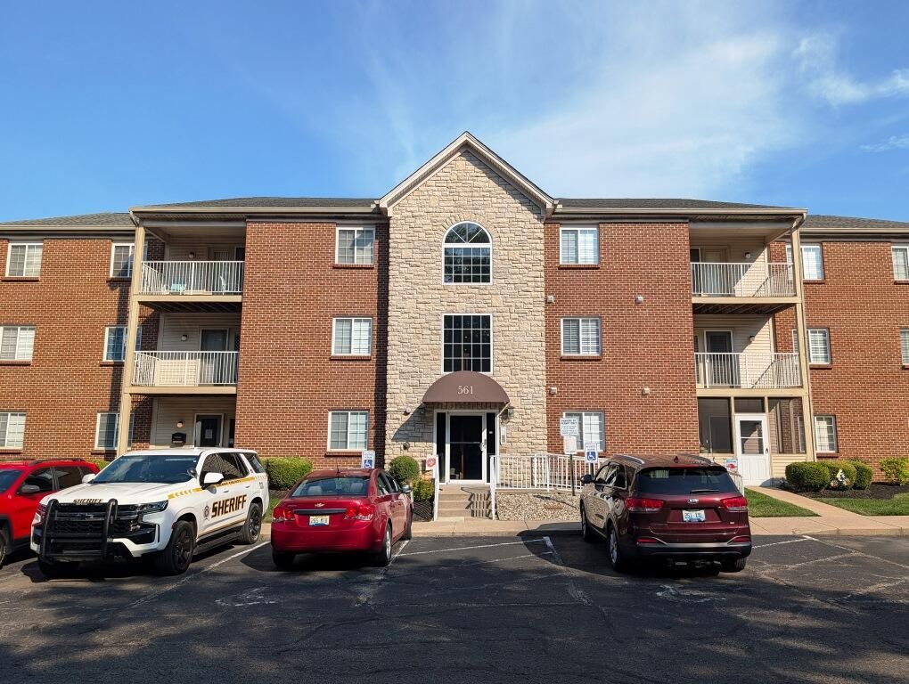 561 Napa Valley Lane, 10, Fort Mitchell, KY 41017
