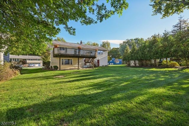 4 Willow Ter, Verona Twp., NJ 07044