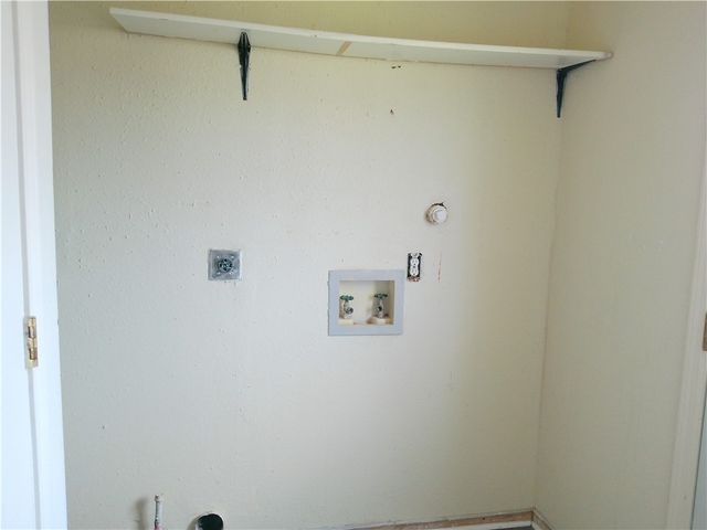 1134 Nagle St, Corpus Christi, TX 78418